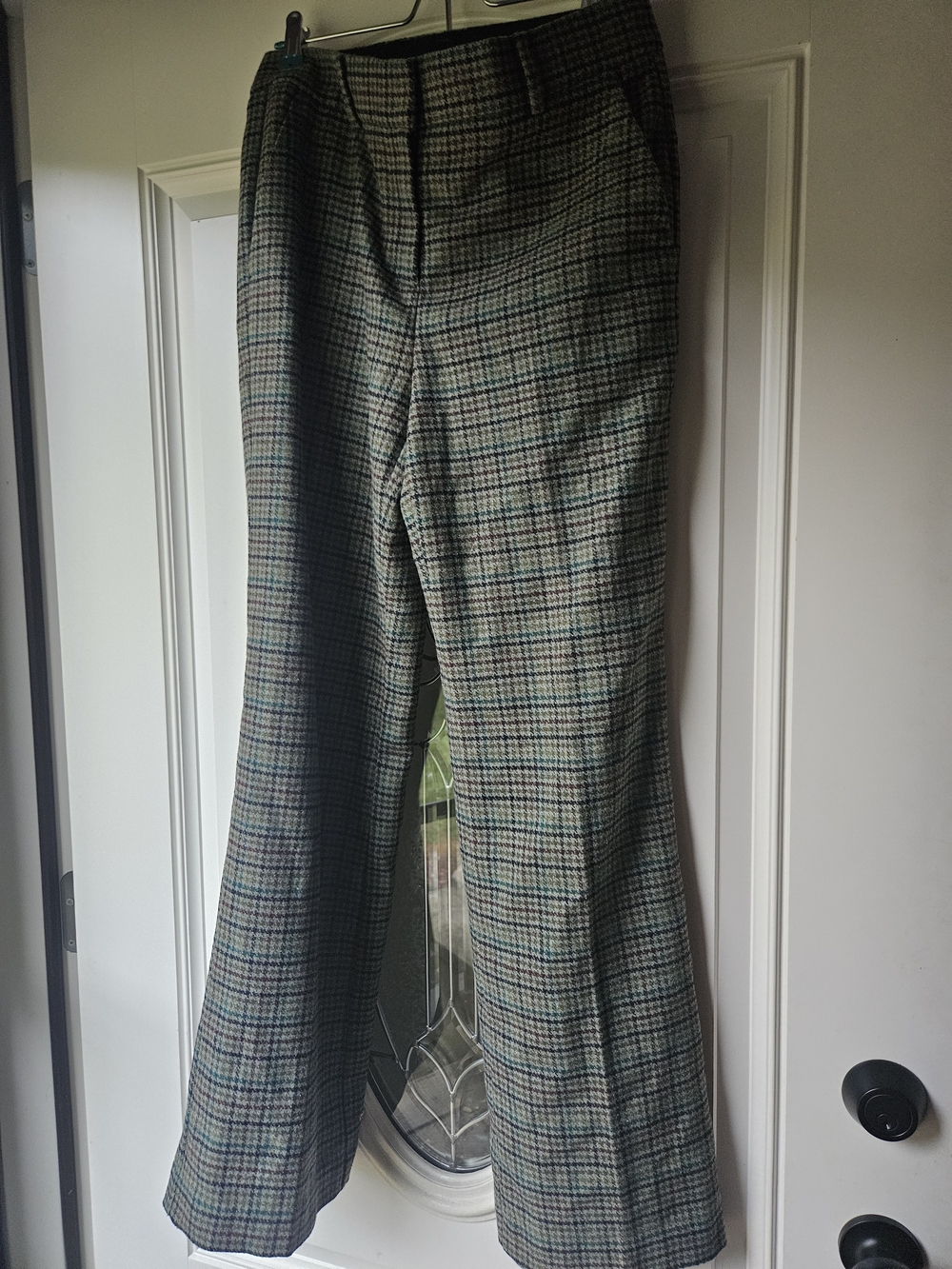 Poshmark

Ann Taylor The Jayne Green Houndstooth Wool Plaid Trouser